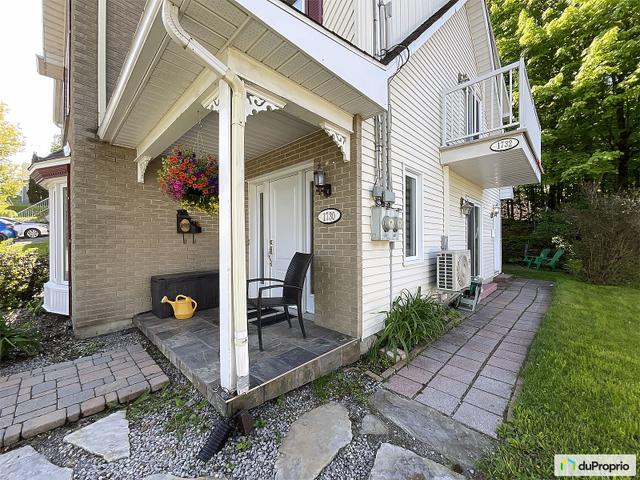 Duplex impeccable à Fleurimont dans un secteur recherché